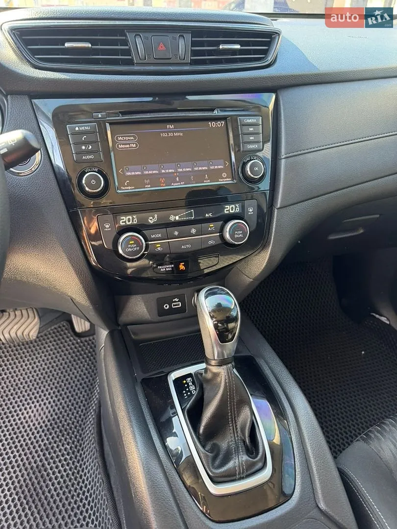 2019 Nissan Rogue - мініатюра 10