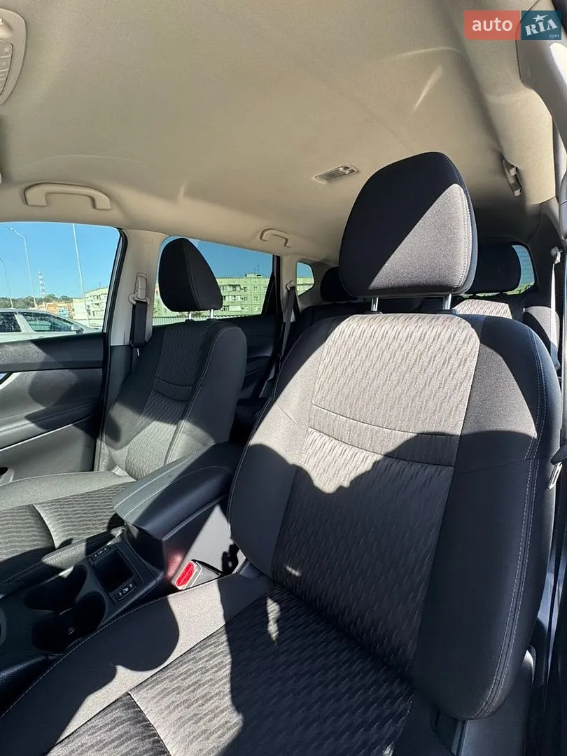 2019 Nissan Rogue - мініатюра 13