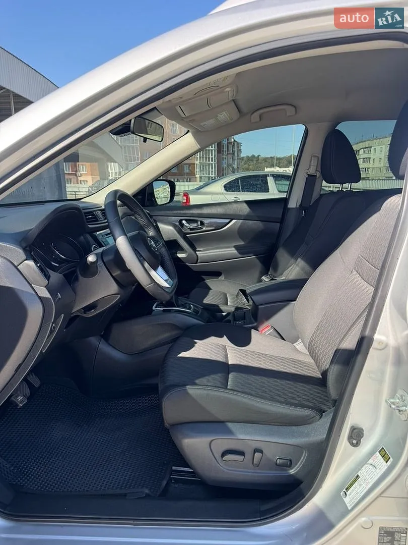 2019 Nissan Rogue - мініатюра 15