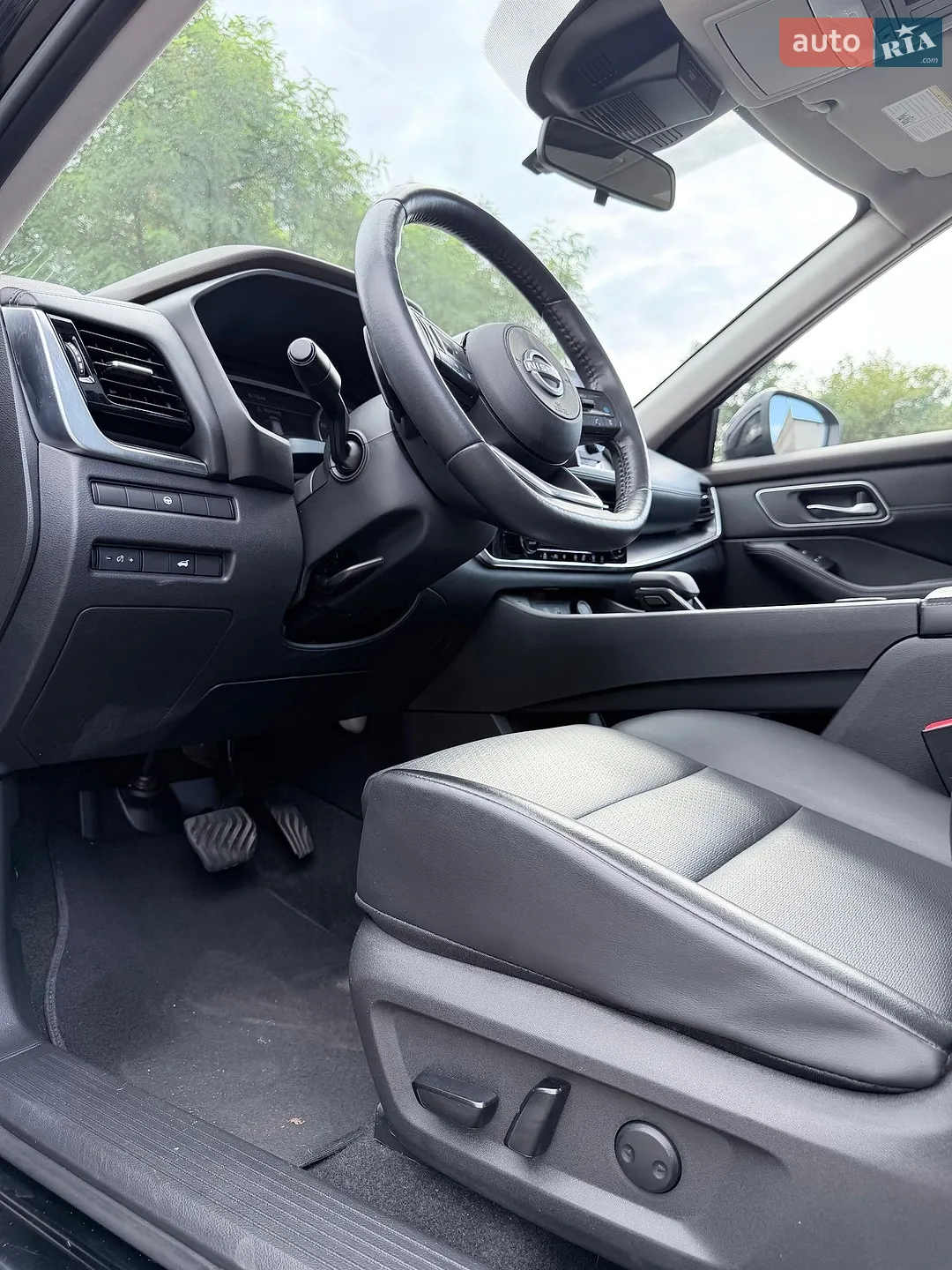 2021 Nissan Rogue - мініатюра 27