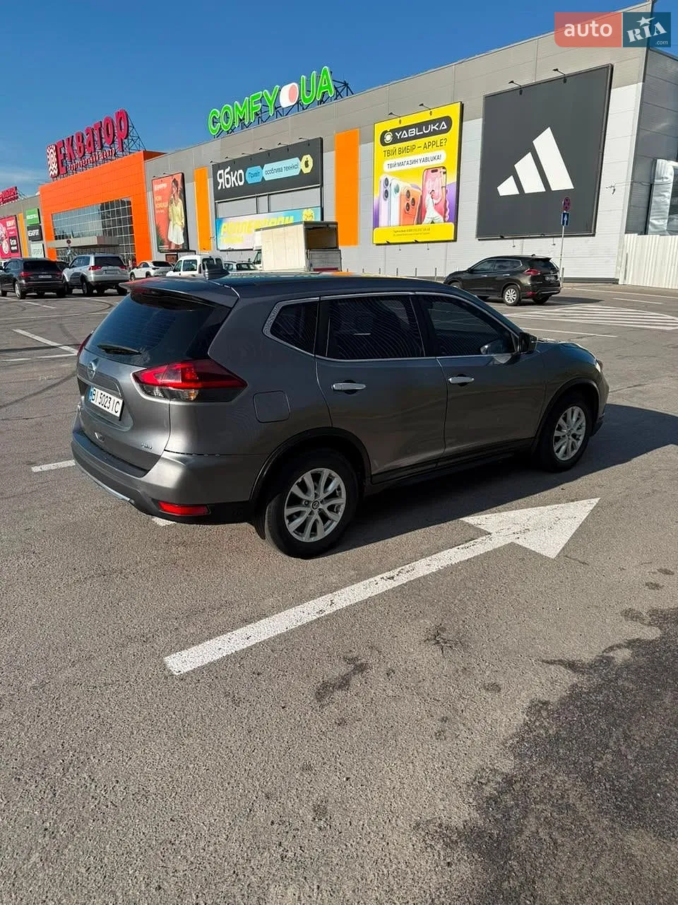 2016 Nissan Rogue - мініатюра 16