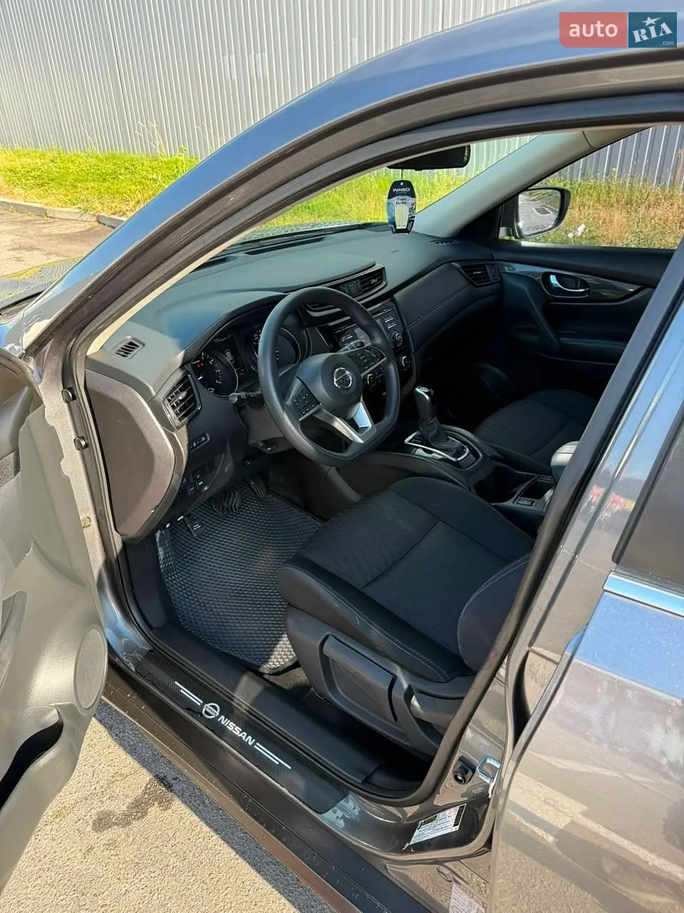 2016 Nissan Rogue - мініатюра 19