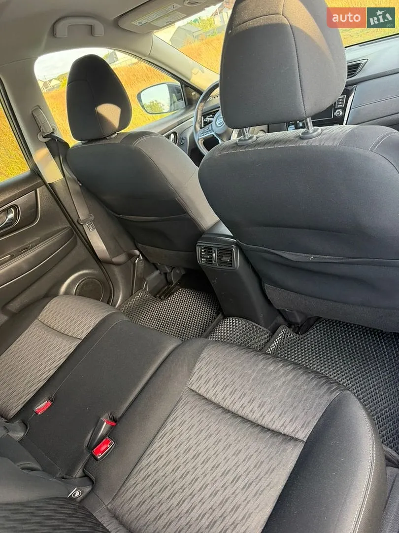 2017 Nissan Rogue - мініатюра 11