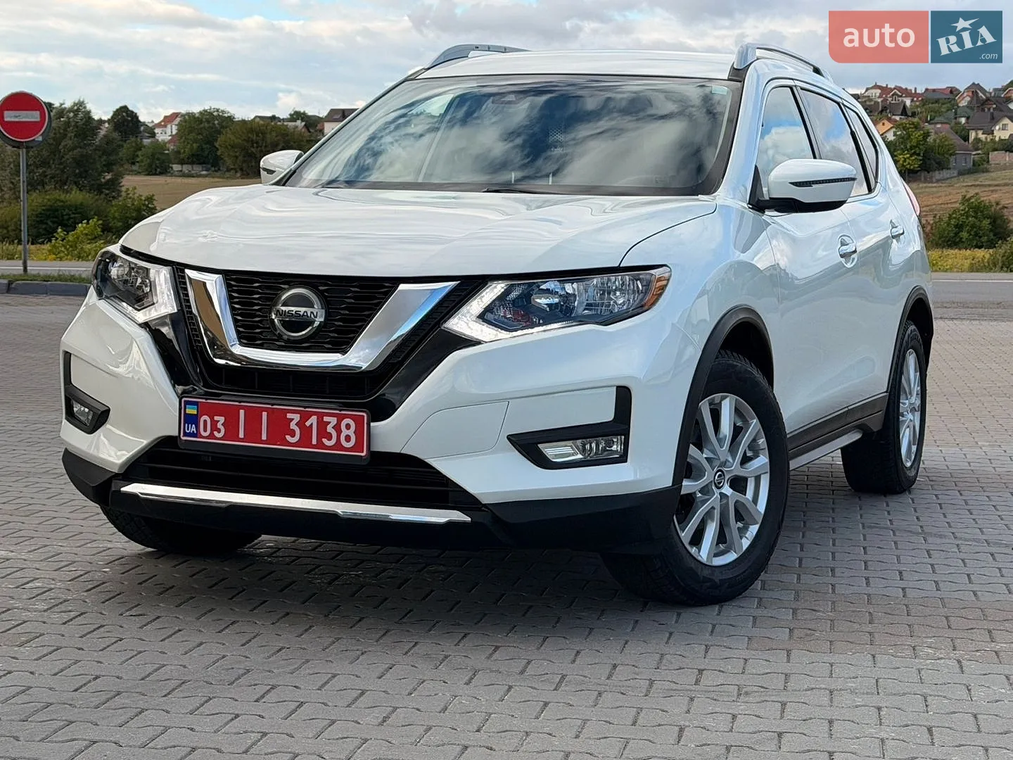2018 Nissan Rogue - фото 1