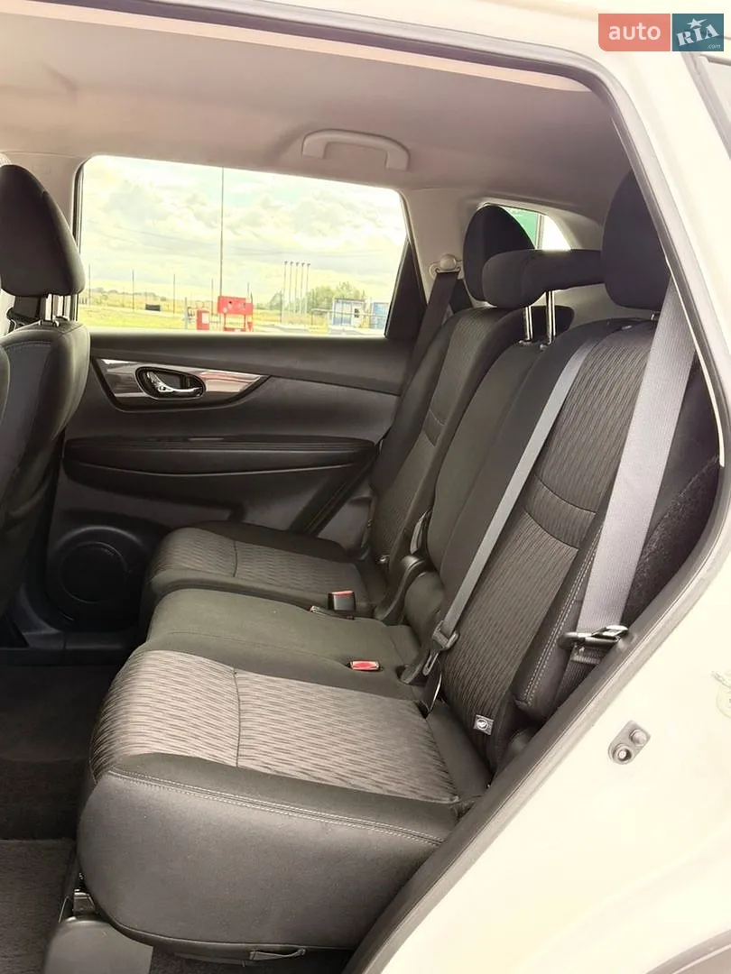 2018 Nissan Rogue - мініатюра 12