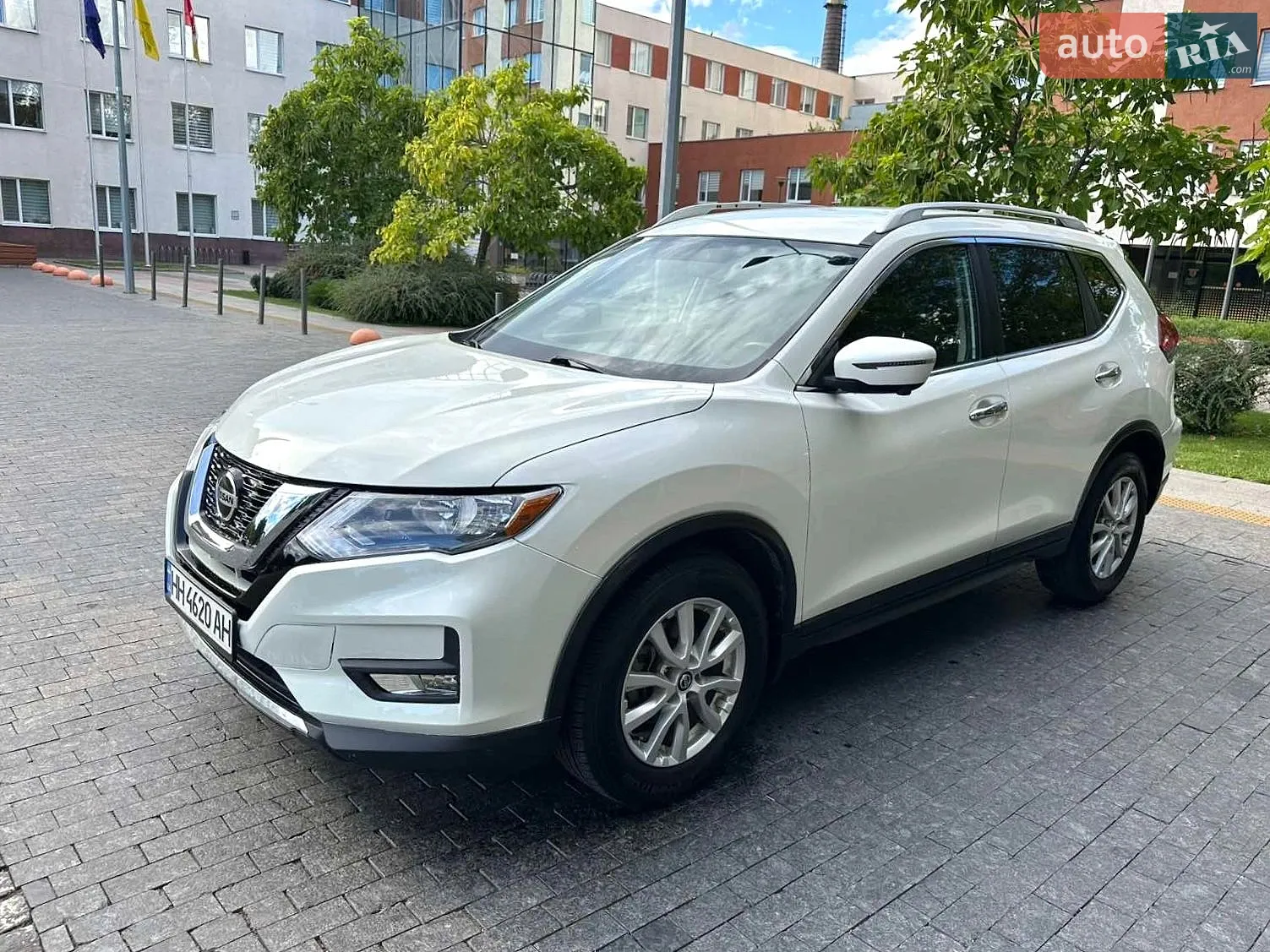 2018 Nissan Rogue - мініатюра 3