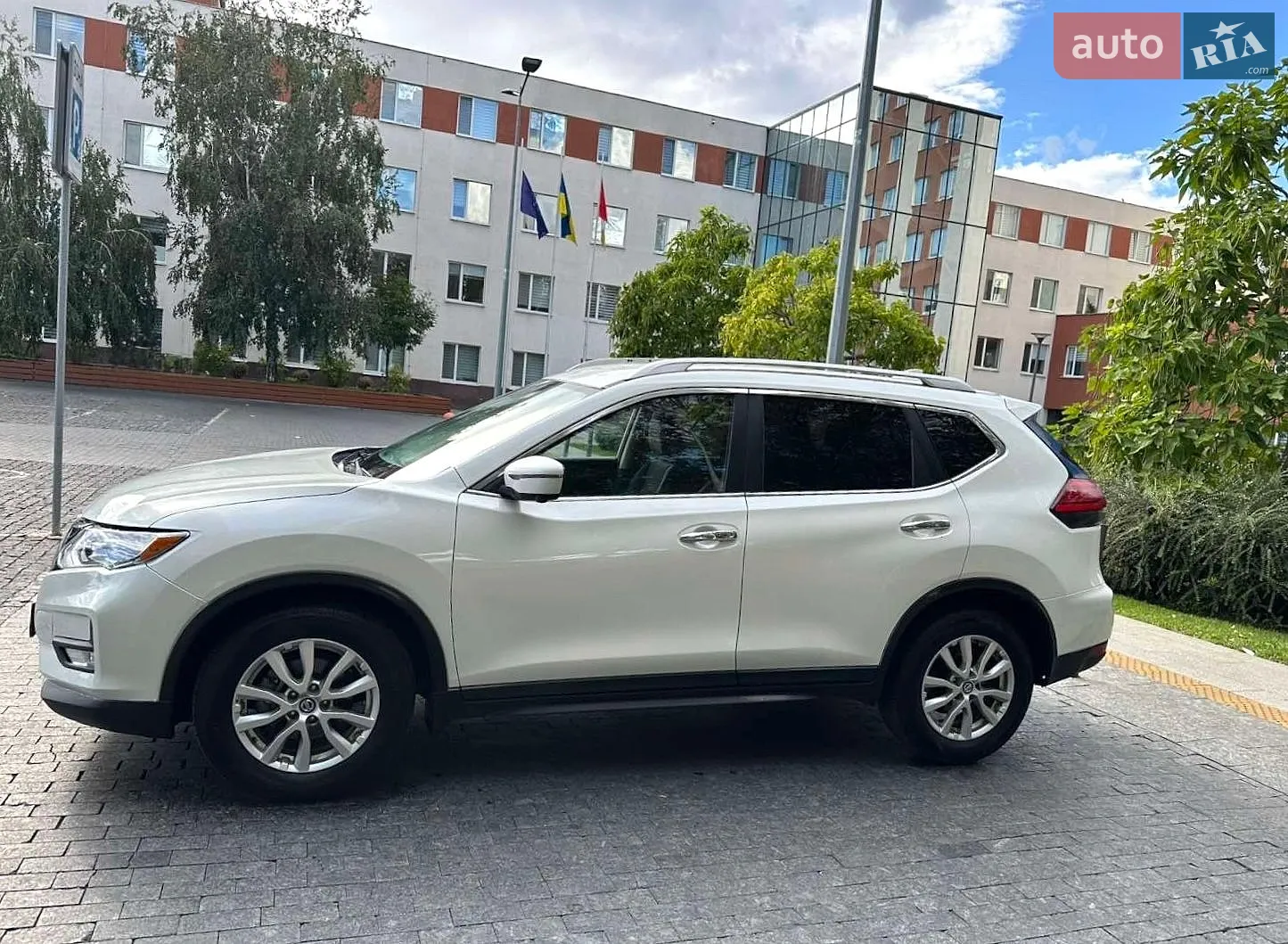 2018 Nissan Rogue - мініатюра 5