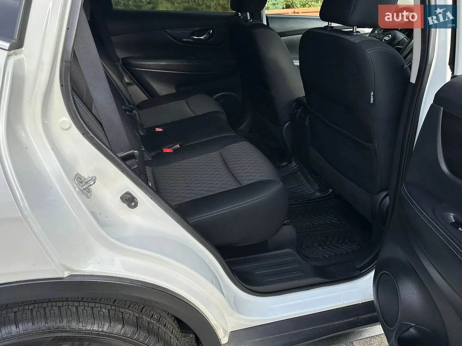 2018 Nissan Rogue - мініатюра 26