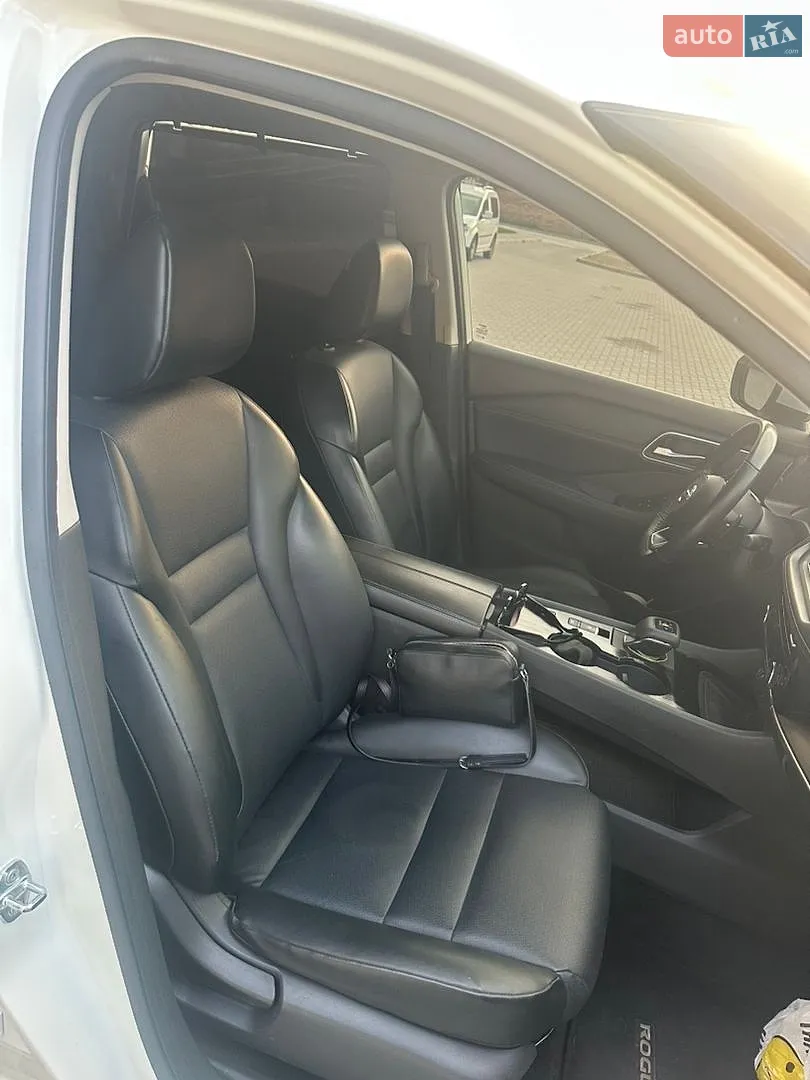 2021 Nissan Rogue - мініатюра 14