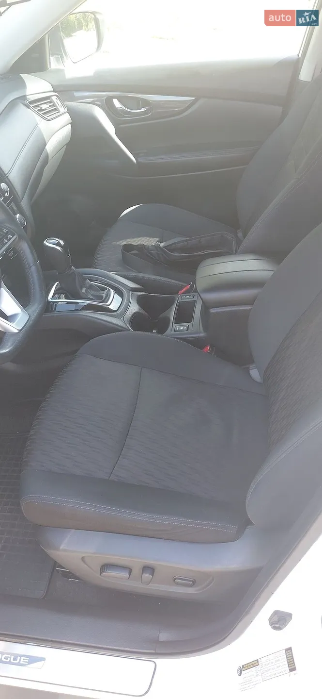 2018 Nissan Rogue - мініатюра 11
