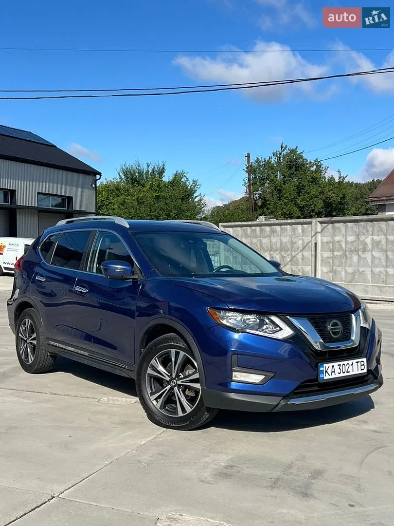 2017 Nissan Rogue - фото 1