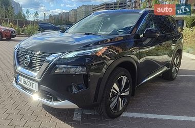Внедорожник / Кроссовер Nissan Rogue 2021 в Киеве