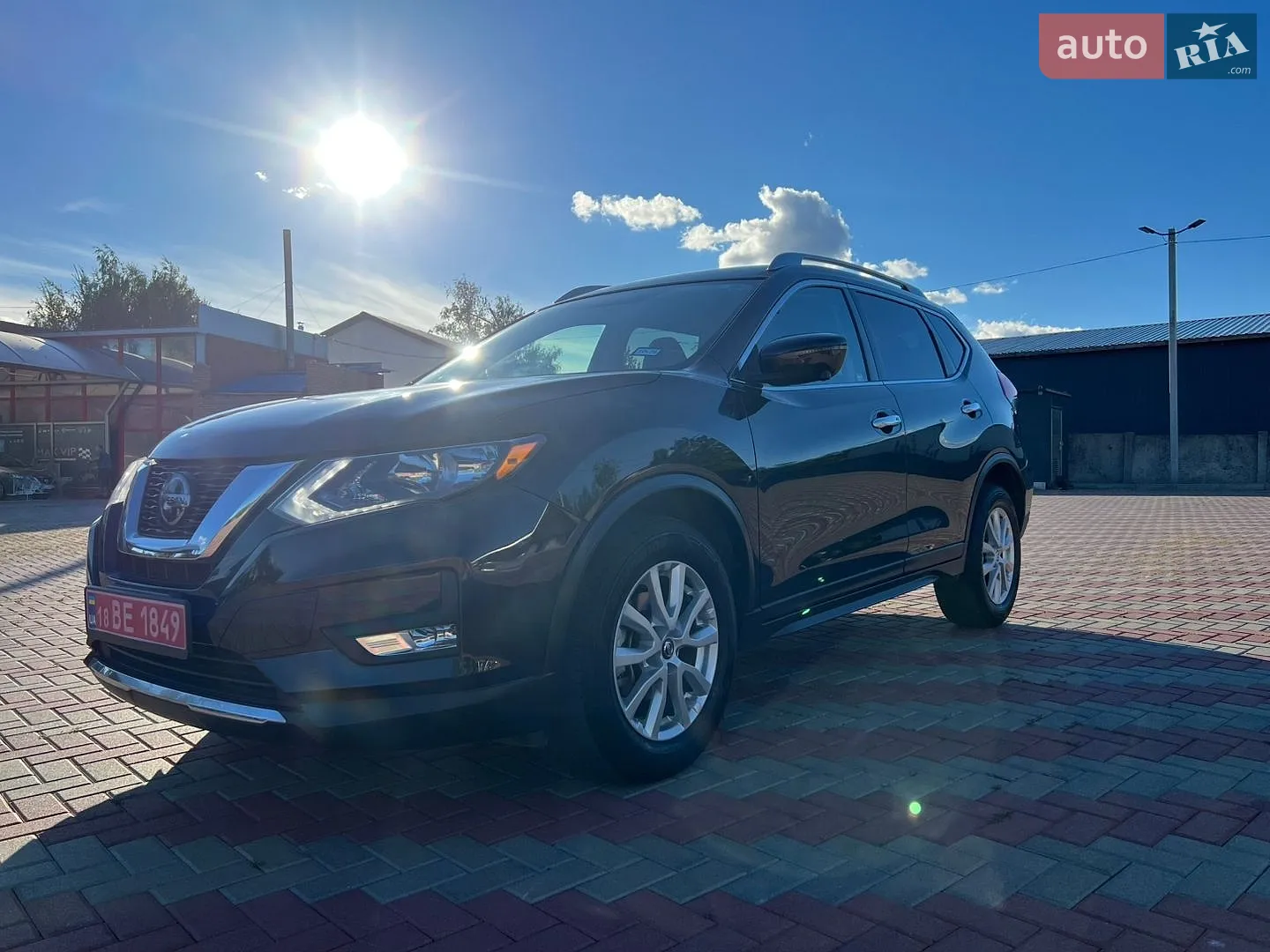 2018 Nissan Rogue - мініатюра 3