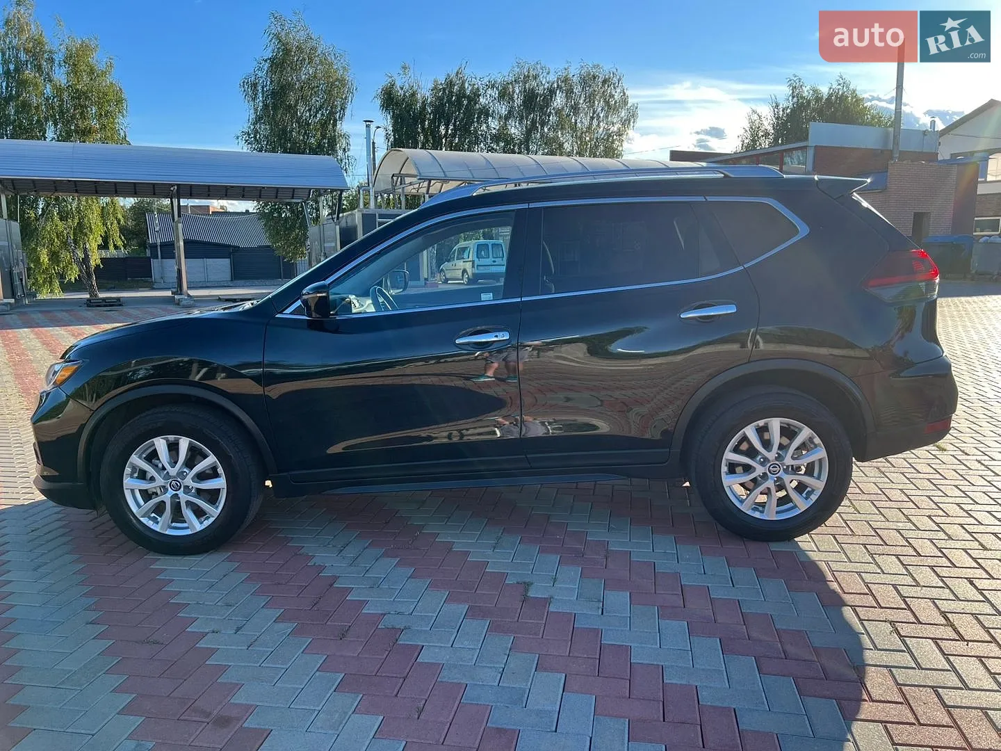 2018 Nissan Rogue - мініатюра 4