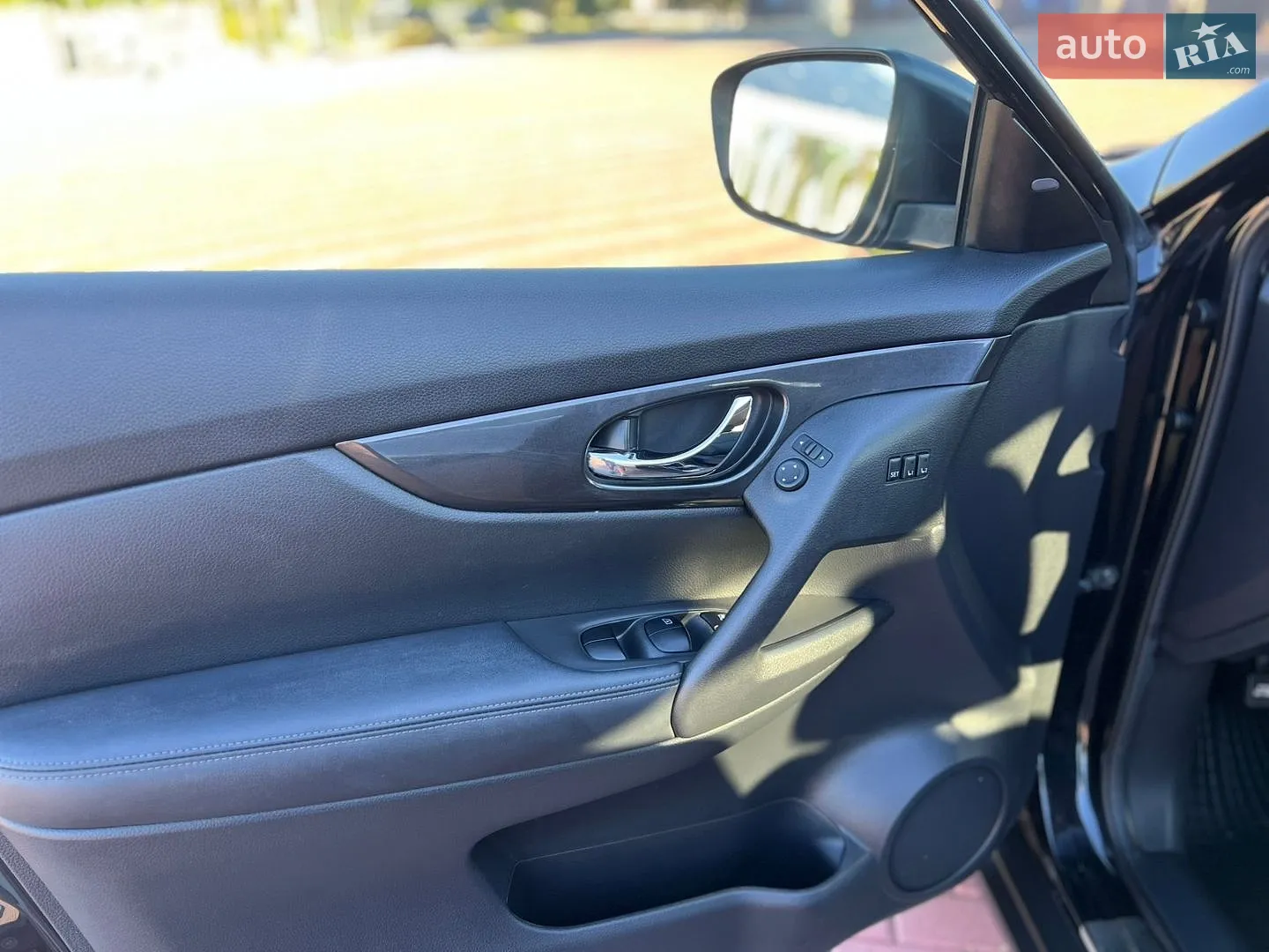 2018 Nissan Rogue - мініатюра 11