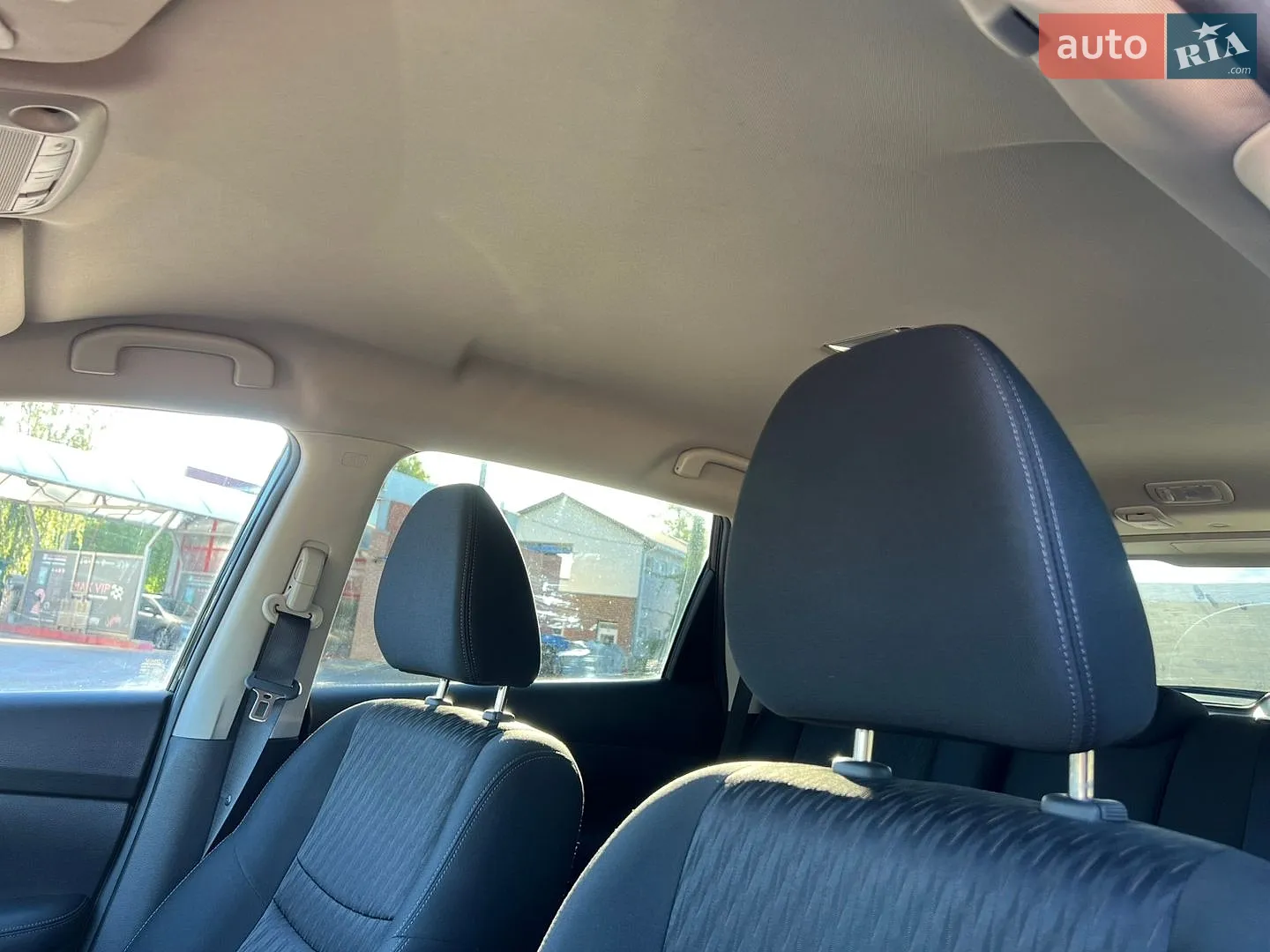 2018 Nissan Rogue - мініатюра 20