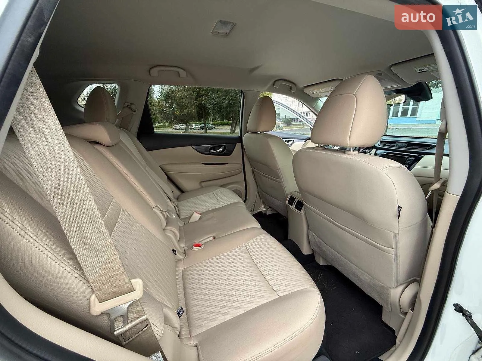 2019 Nissan Rogue - мініатюра 12
