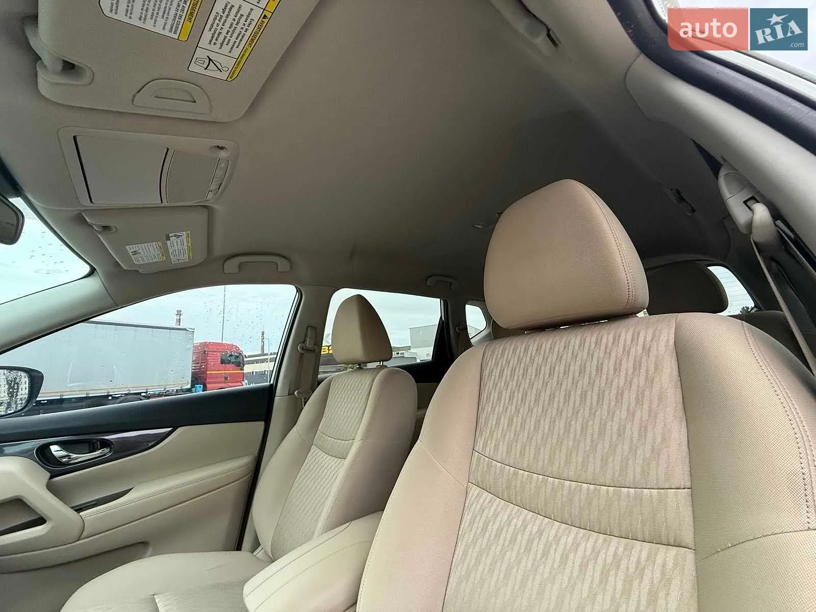 2019 Nissan Rogue - мініатюра 16
