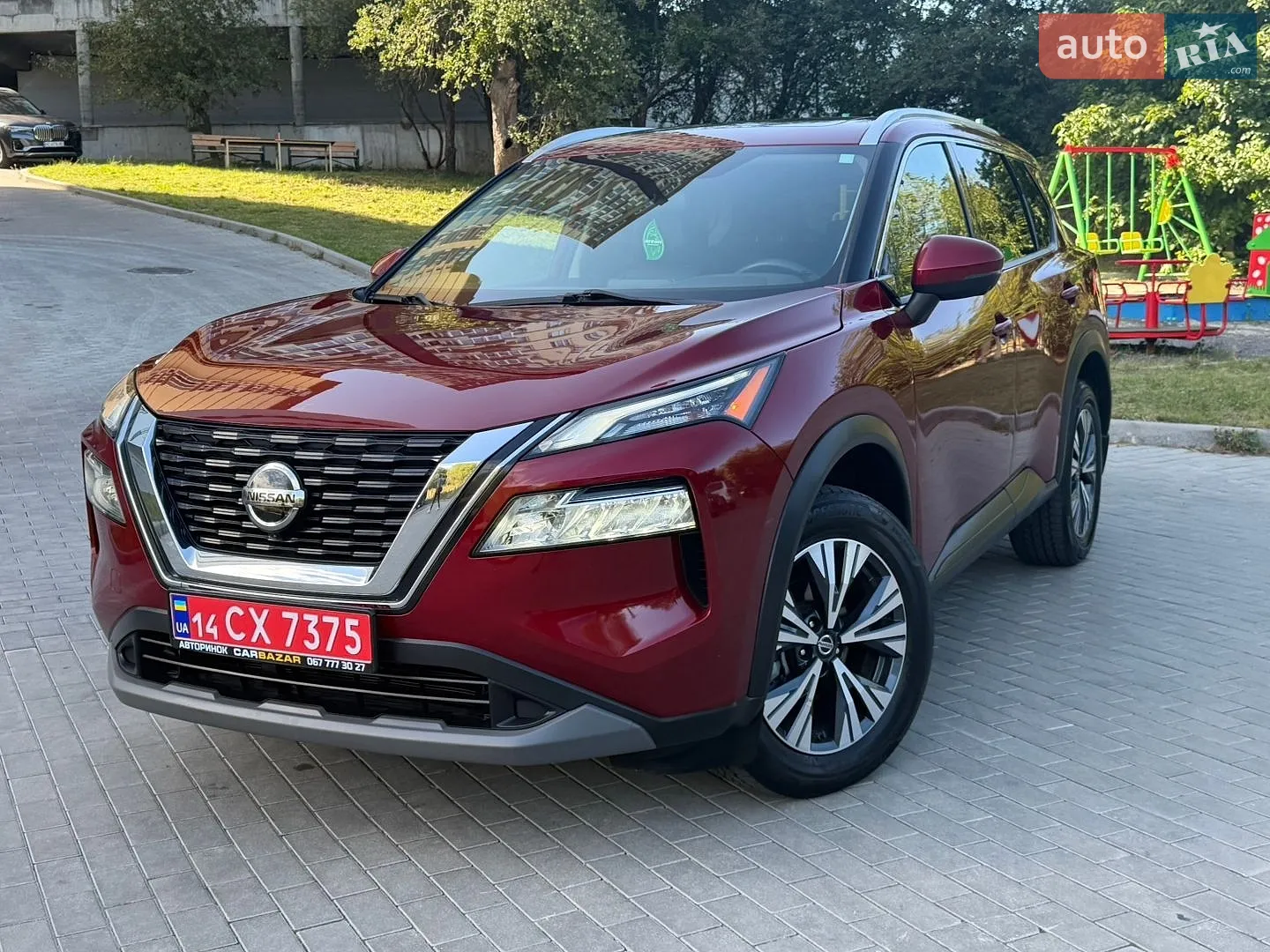 2020 Nissan Rogue - фото 1