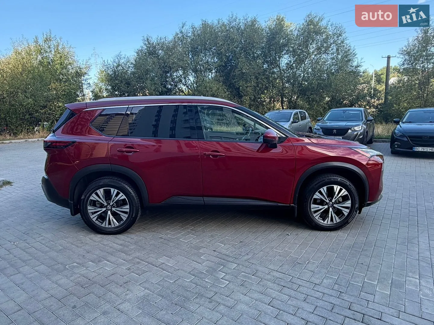 2020 Nissan Rogue - мініатюра 8