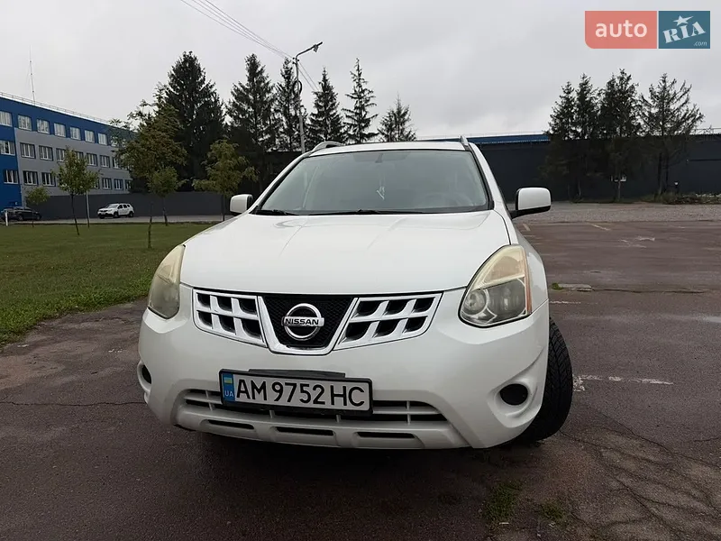 Nissan Rogue 2011