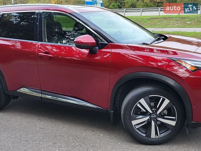 Nissan Rogue
