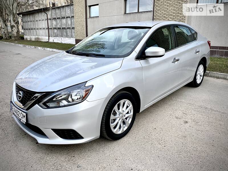 Седан Nissan Sentra 2018 в Днепре