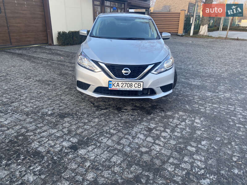 Nissan Sentra 2018