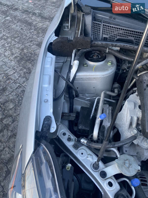 Седан Nissan Sentra 2018 в Києві