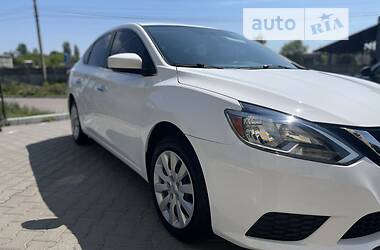 Седан Nissan Sentra 2018 в Житомире