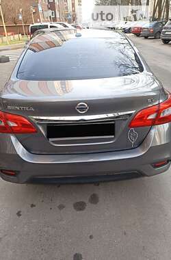 Седан Nissan Sentra 2016 в 
