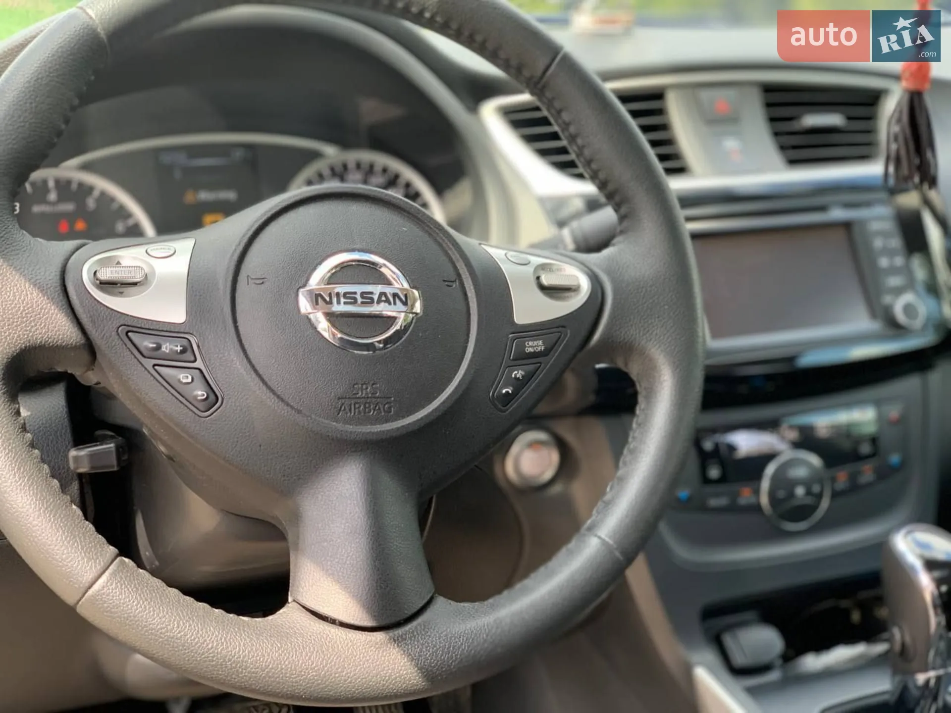 2017 Nissan Sentra - мініатюра 7