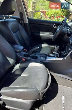 Седан Nissan Sentra 2016 в Луцьку