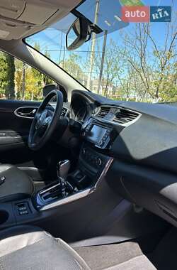 Седан Nissan Sentra 2016 в Луцьку