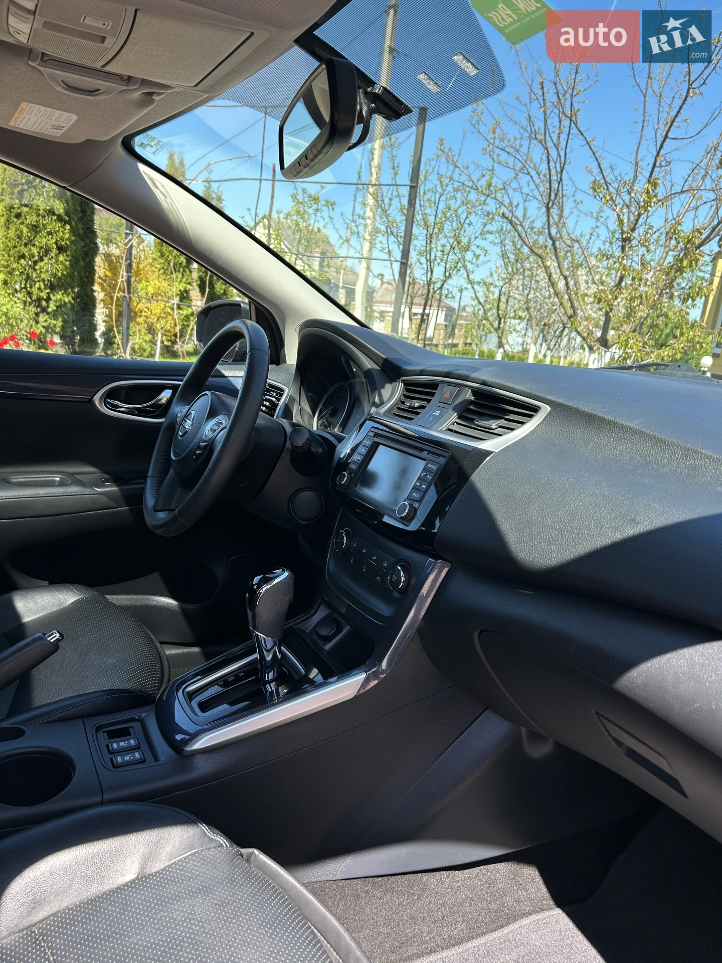 2016 Nissan Sentra - мініатюра 25
