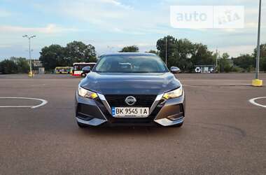 Седан Nissan Sentra 2020 в 