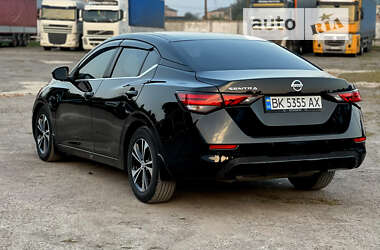 Седан Nissan Sentra 2020 в 