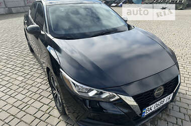 Седан Nissan Sentra 2020 в 