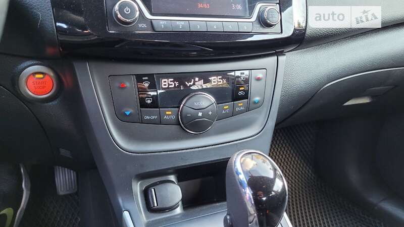 Седан Nissan Sentra 2017 в Одесі