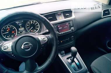 Седан Nissan Sentra 2018 в 