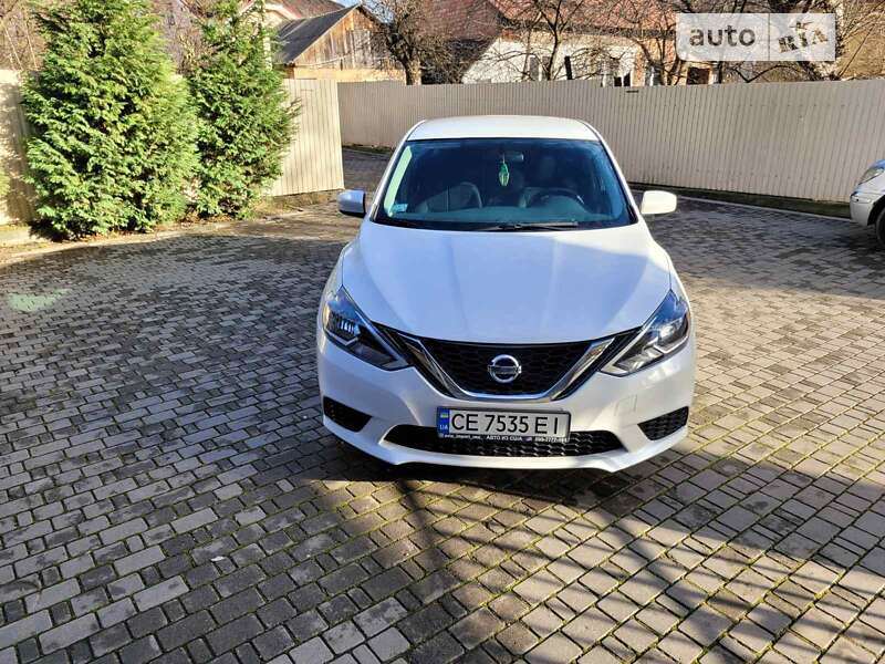 Седан Nissan Sentra 2017 в Черновцах