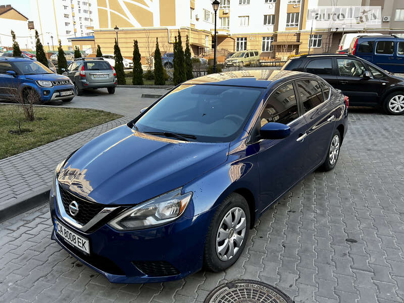 Седан Nissan Sentra 2017 в Києві