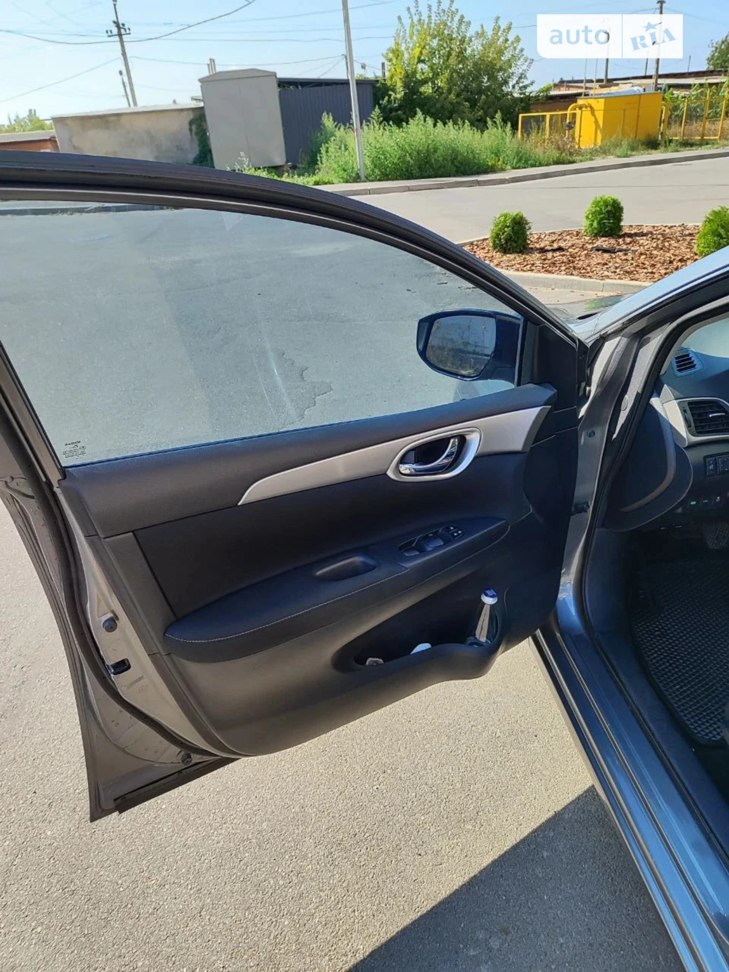 2015 Nissan Sentra - мініатюра 9