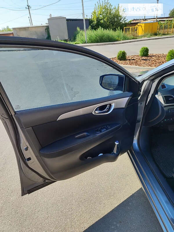 Седан Nissan Sentra 2015 в Виннице