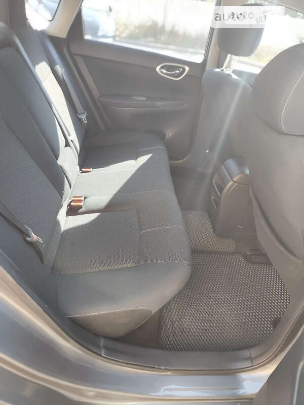 Седан Nissan Sentra 2015 в Виннице