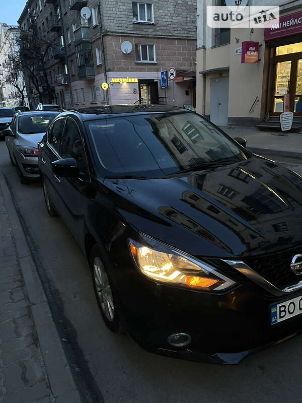 Седан Nissan Sentra 2019 в Тернополе