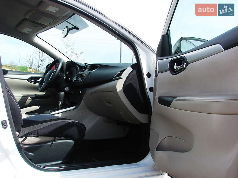 Седан Nissan Sentra 2016 в Одесі