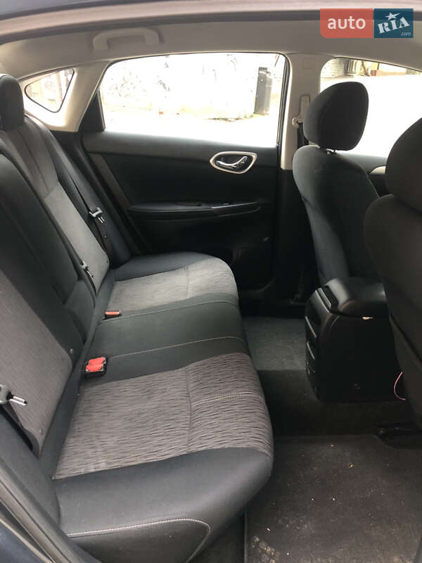 Седан Nissan Sentra 2015 в Києві