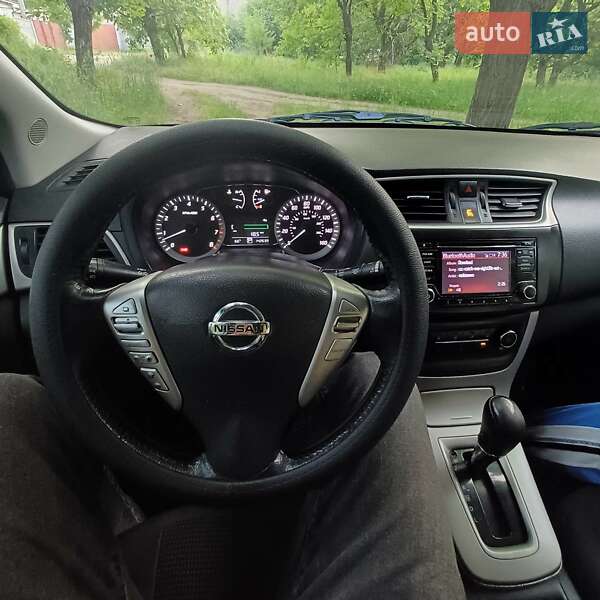 Седан Nissan Sentra 2015 в Дніпрі