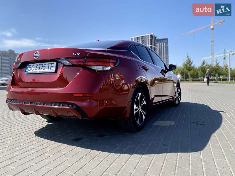 Седан Nissan Sentra 2021 в Львові